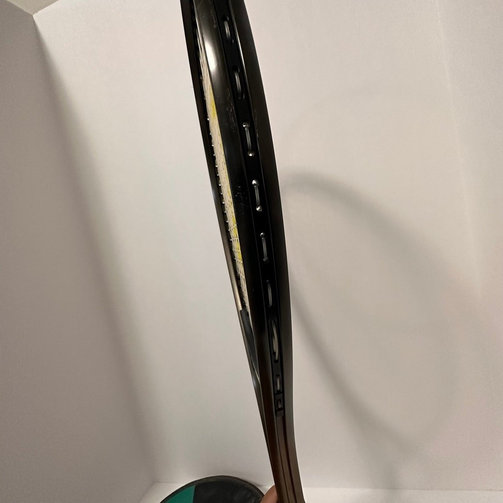 SPALDING INVADER  TENNIS RACKET With case - Picture 7 of 8